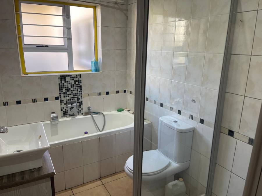 4 Bedroom Property for Sale in Doorn Free State